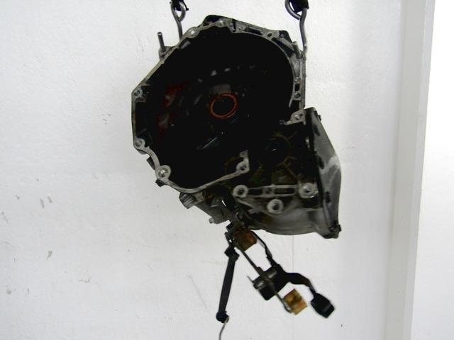 ROCNI MENJALNIK OEM N. 55579099 CAMBIO MECCANICO ORIGINAL REZERVNI DEL OPEL ASTRA G T98 5P/3P/SW (1998 - 2003) DIESEL LETNIK 2002