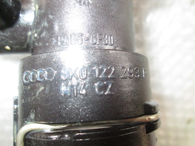 CEVI ZA HLADILNO VODO / NAPELJAVE OEM N. 8K0122293F ORIGINAL REZERVNI DEL AUDI Q5 8R B8 (10/2008 - 06/2012) DIESEL LETNIK 2010