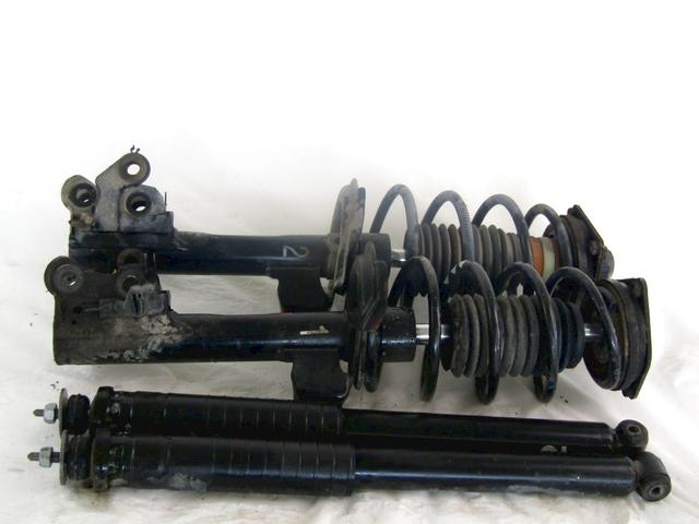 KOMPLET STIRIH SPREDNJIH IN ZADNJIH AMORTIZERJEV OEM N. 18263 KIT 4 AMMORTIZZATORI ANTERIORI E POSTERIORI ORIGINAL REZERVNI DEL MERCEDES CLASSE A W169 5P C169 3P R (05/2008 - 2012) DIESEL LETNIK 2011
