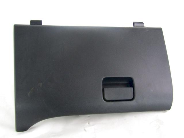 PREDAL ZA DOKUMENTE OEM N. 8006A304XA ORIGINAL REZERVNI DEL MITSUBISHI SPACE STAR A0A (DAL 2012) BENZINA LETNIK 2014