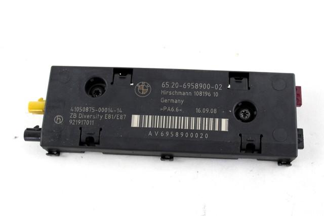 OJACEVALEC / ANTENA OEM N. 65206958900 ORIGINAL REZERVNI DEL BMW SERIE 1 BER/COUPE/CABRIO E81/E82/E87/E88 LCI R (2007 - 2013) DIESEL LETNIK 2008