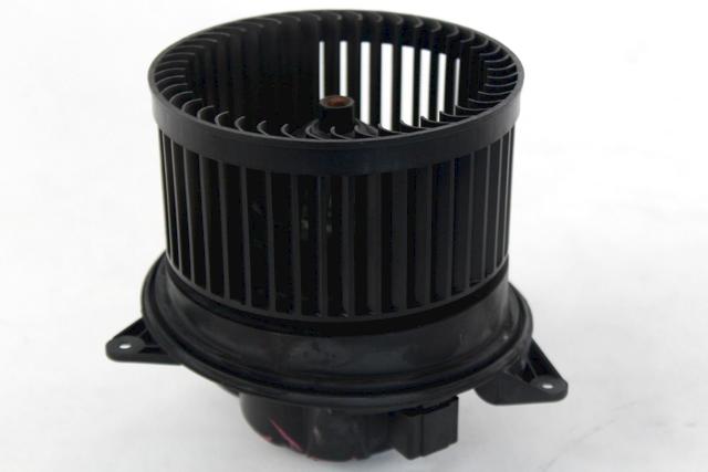 VENTILATOR  KABINE  OEM N. (D)2T1H-18456-AA ORIGINAL REZERVNI DEL FORD TRANSIT CONNECT/TOURNEO MK1 P65 P70 P80 (2002 - 2012) DIESEL LETNIK 2009