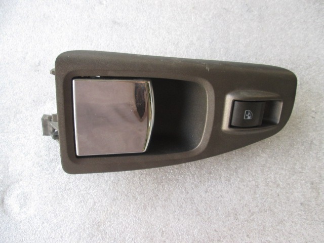 NOTRANJA KLJUKA  OEM N. 71734836 ORIGINAL REZERVNI DEL LANCIA MUSA 350 (2004 - 2007) DIESEL LETNIK 2005