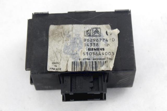 CENTRALNO ZAKLEPANJE OEM N. 9629677480 ORIGINAL REZERVNI DEL FIAT SCUDO 220 MK1 R (2004 - 2007) DIESEL LETNIK 2005