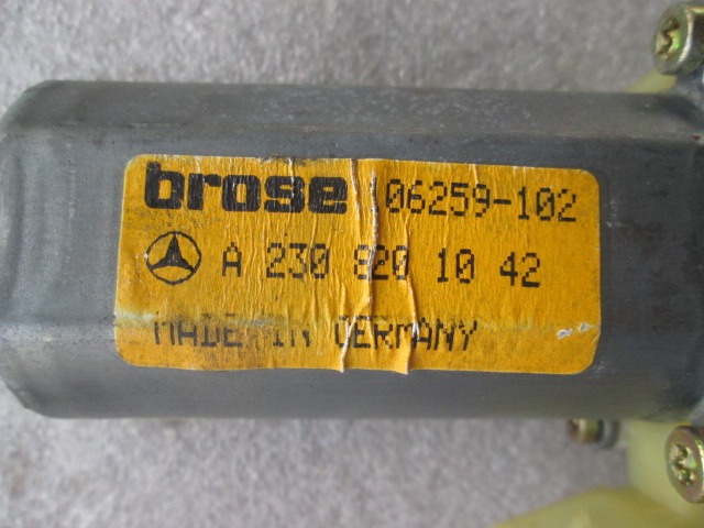 DVIZNI MEHANIZEM SPREDNIH STEKEL  OEM N. A2308201042 ORIGINAL REZERVNI DEL MERCEDES CLASSE SL R230 (2001 - 2008) BENZINA LETNIK 2001