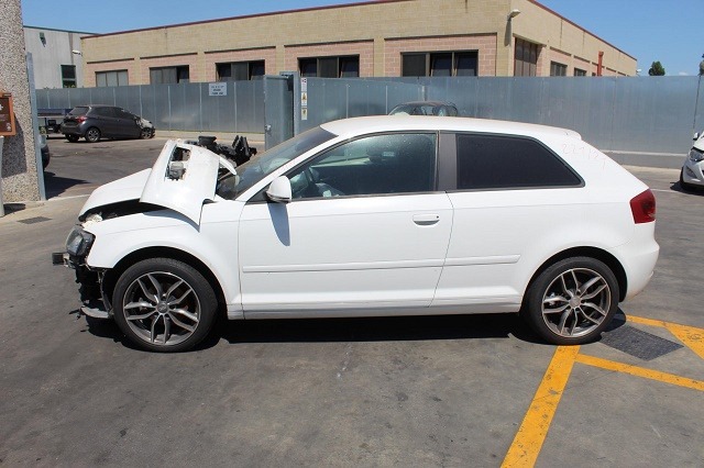 AUDI A3 1.6 D 77KW 5M 3P (2010) RICAMBIO USATO 