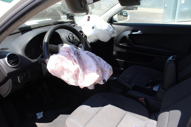 AUDI A3 1.6 D 77KW 5M 3P (2010) RICAMBIO USATO 