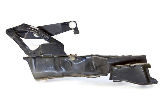 PANTI POKROVA MOTORJA OEM N. 8200115494 ORIGINAL REZERVNI DEL RENAULT SCENIC/GRAND SCENIC JM0/1 MK2 (2003 - 2009) BENZINA LETNIK 2003