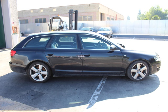 AUDI A6 AVANT 4F 3.0 D SW 4X4 165KW AUT 5P (2006) RICAMBIO USATO 