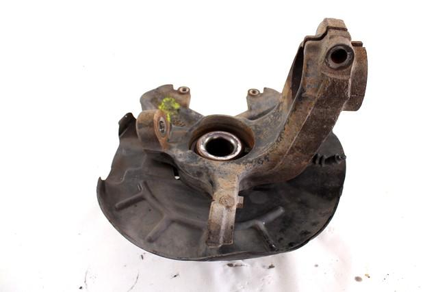 VRTLJIVI LEZAJ DESNO / PESTO KOLESA Z LEZAJEM SPREDAJ OEM N. 6Q0407256AC ORIGINAL REZERVNI DEL SEAT IBIZA 6J5 6P1 MK4 R BER/SW (2012 -2017) DIESEL LETNIK 2014