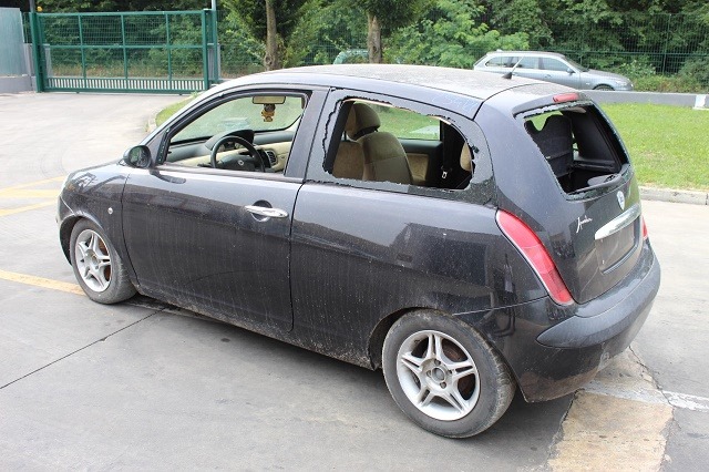 LANCIA YPSILON 1.2 B 44KW 5M 3P (2005) RICAMBIO USATO 