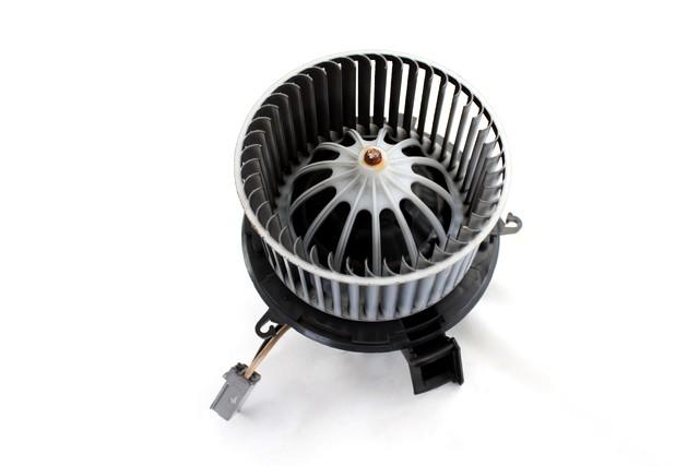 VENTILATOR  KABINE  OEM N. 13276230 ORIGINAL REZERVNI DEL OPEL ASTRA J P10 5P/3P/SW (2010 - 2015) DIESEL LETNIK 2011