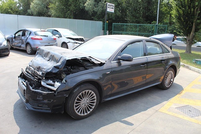 AUDI A4 8K2 2.0 D 88KW 6M 4P (2015) RICAMBIO USATO 