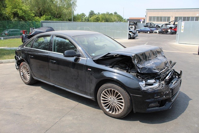AUDI A4 8K2 2.0 D 88KW 6M 4P (2015) RICAMBIO USATO 
