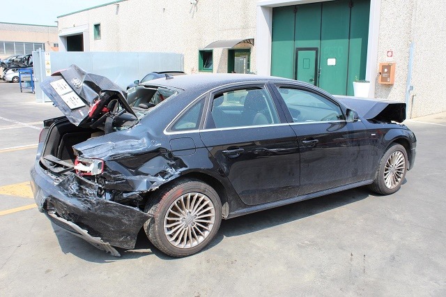 AUDI A4 8K2 2.0 D 88KW 6M 4P (2015) RICAMBIO USATO 