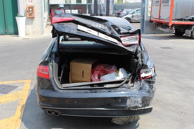 AUDI A4 8K2 2.0 D 88KW 6M 4P (2015) RICAMBIO USATO 