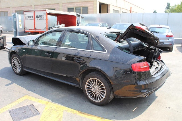 AUDI A4 8K2 2.0 D 88KW 4P 6M (2015) RICAMBI IN MAGAZZINO