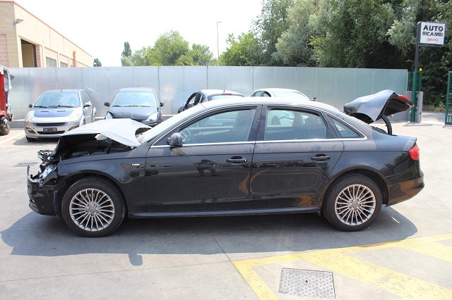 AUDI A4 8K2 2.0 D 88KW 6M 4P (2015) RICAMBIO USATO 