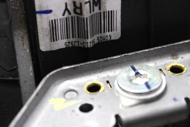 VOLAN OEM N. 56110-1J525 ORIGINAL REZERVNI DEL HYUNDAI I20 PB PBT MK1 R (2012 - 2014) BENZINA/GPL LETNIK 2014