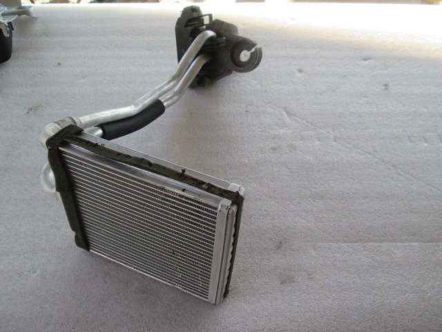 GRELEC RADIATORJA OEM N.  ORIGINAL REZERVNI DEL FORD FIESTA CB1 CNN MK6 (09/2008 - 11/2012) DIESEL LETNIK 2009