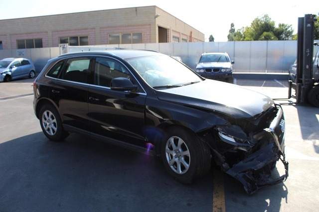AUDI Q5 3.0 D 4X4 176KW AUT 5P (2011) RICAMBIO USATO 