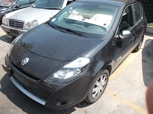 RENAULT CLIO 1.2 G 55KW 5M 5P (2011) RICAMBI IN MAGAZZINO 