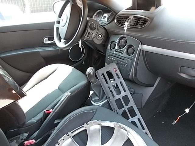 RENAULT CLIO 1.2 G 55KW 5M 5P (2011) RICAMBIO USATO 