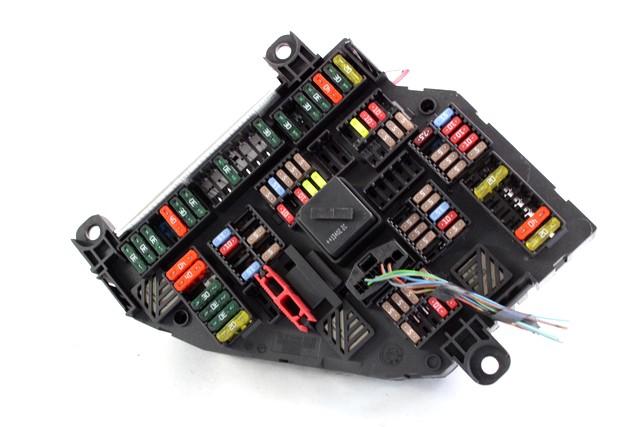 VAROVALKE/RELE' OEM N. 9264923 ORIGINAL REZERVNI DEL BMW SERIE 6 F06 / F12 / F13 CABRIO/COUPE/GRAN COUPE (2011 - 2018)DIESEL LETNIK 2015