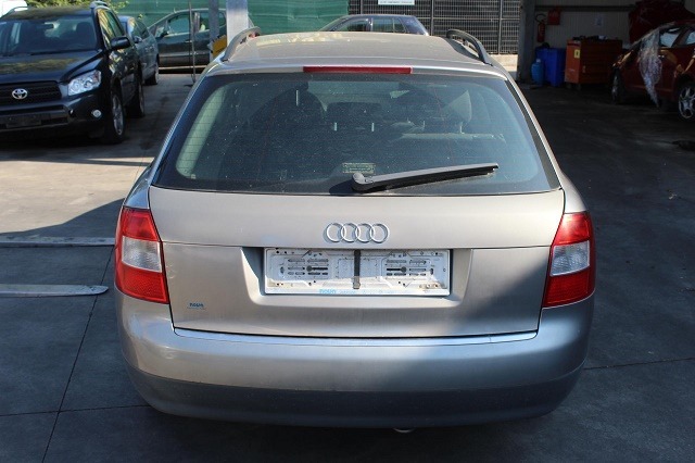 AUDI A4 SW 1.9 D 96KW 6M 5P (2003) RICAMBI IN MAGAZZINO