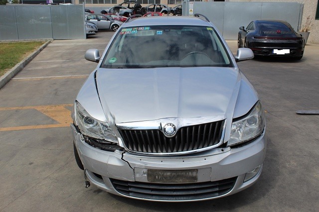 SKODA OCTAVIA SW 1.6 D 77KW 5M 5P (2009) RICAMBIO USATO 