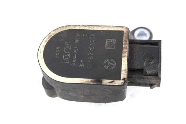SENZOR IZRAVNAVANJA ZAROMETOV OEM N. A0045429918 ORIGINAL REZERVNI DEL MERCEDES CLASSE B W246 (2011 - 2018)DIESEL LETNIK 2012