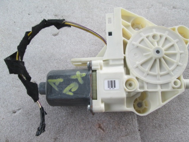 DVIZNI MEHANIZEM SPREDNIH STEKEL  OEM N. 1347884 ORIGINAL REZERVNI DEL FORD FOCUS DA HCP DP MK2 BER/SW (2005 - 2008) DIESEL LETNIK 2007