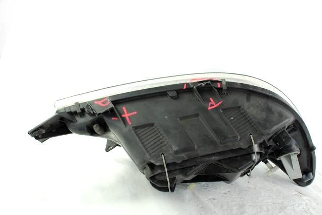SPREDNJI LEVI ZAROMETI  OEM N. A9018201261 ORIGINAL REZERVNI DEL MERCEDES SPRINTER W901 B904 (1995 - 2006) LETNIK 2005
