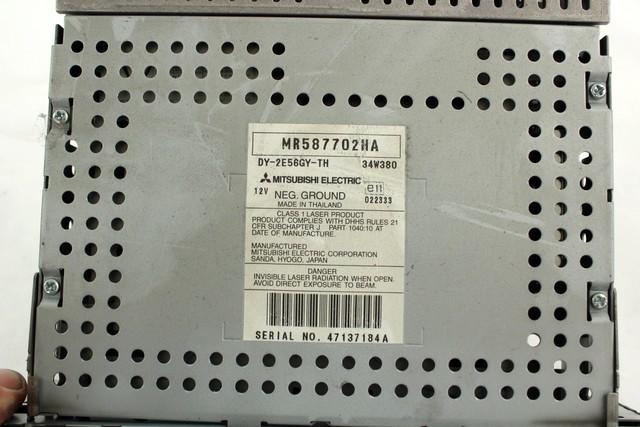 RADIO CD / OJACEVALNIK / IMETNIK HIFI OEM N. MR587702HA ORIGINAL REZERVNI DEL MITSUBISHI COLT Z30 Z3_A Z2_A MK6 (2004 - 2009) BENZINA LETNIK 2004