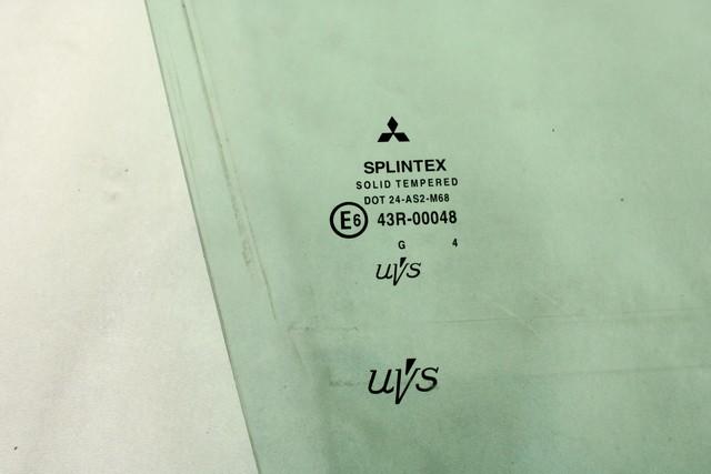 STEKLO SPREDNJIH DESNIH VRAT OEM N. MR959286 ORIGINAL REZERVNI DEL MITSUBISHI COLT Z30 Z3_A Z2_A MK6 (2004 - 2009) BENZINA LETNIK 2004