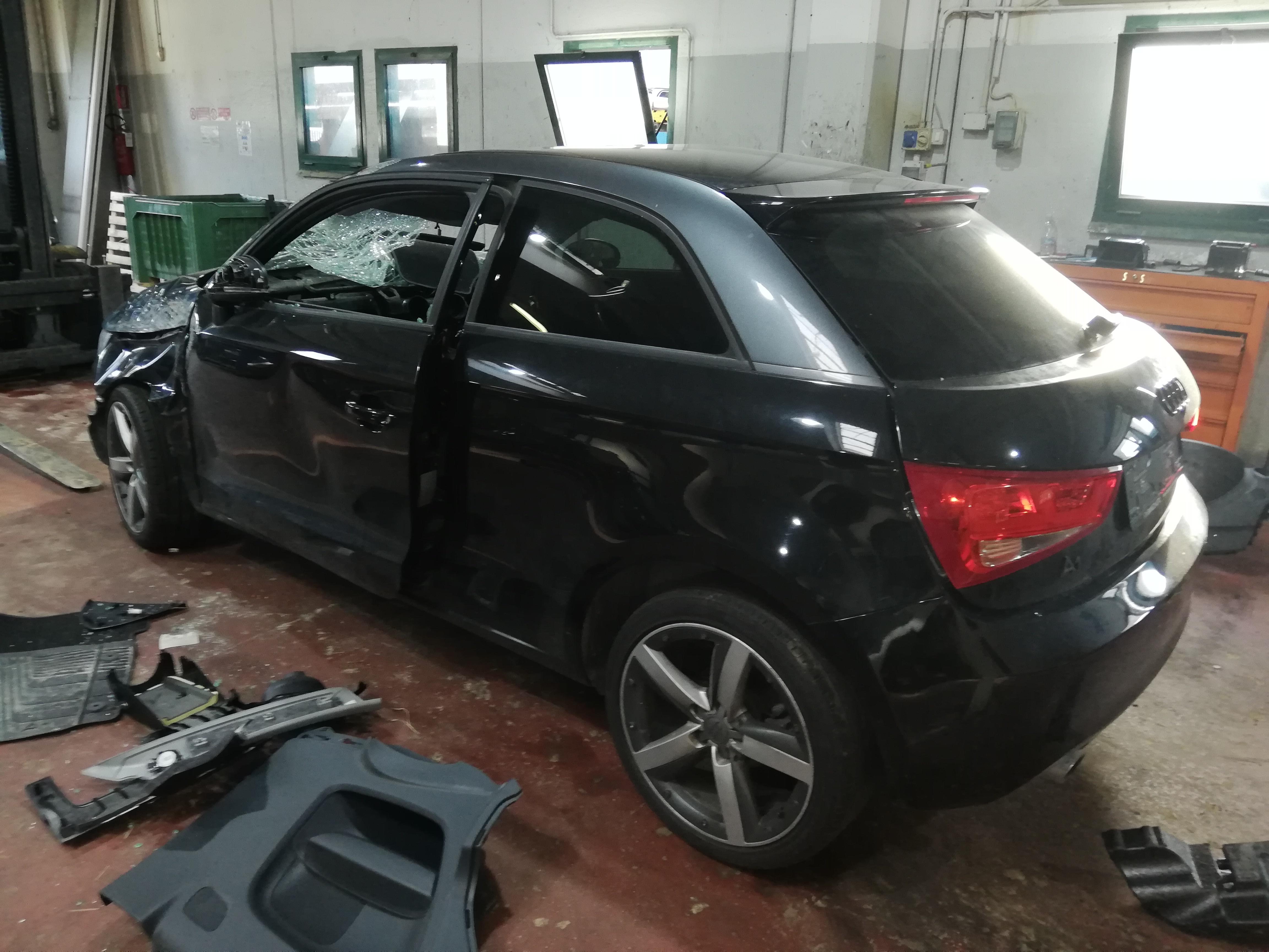 AUDI A1 1.6 D 77KW 5M 3P (2014) RICAMBIO USATO 