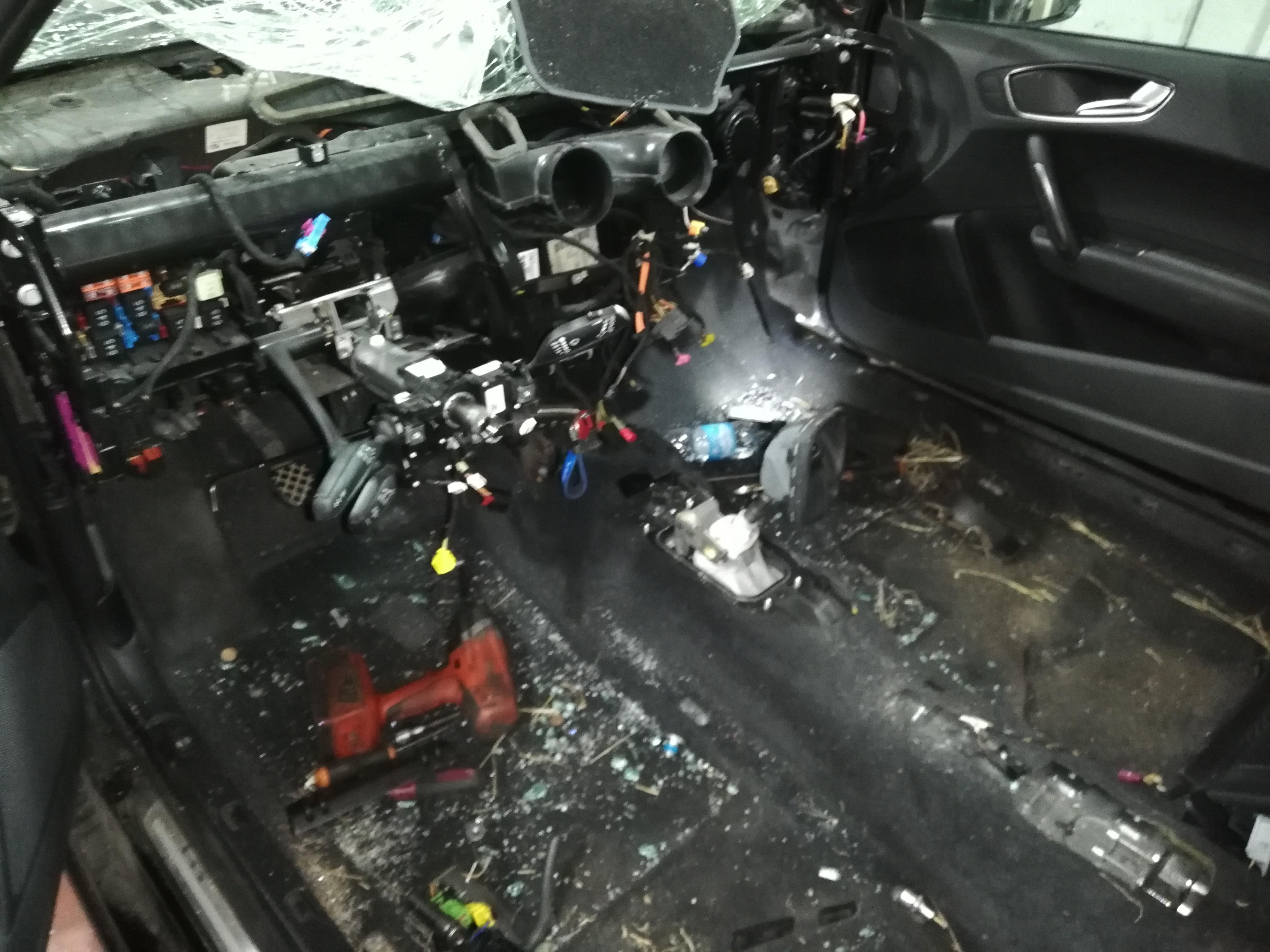 AUDI A1 1.6 D 77KW 5M 3P (2014) RICAMBIO USATO 