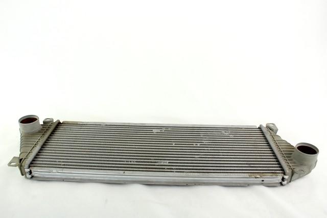 HLADILNIK INTERCOOLER OEM N. 2D0145805 ORIGINAL REZERVNI DEL MERCEDES SPRINTER W901 B904 (1995 - 2006)DIESEL LETNIK 2000