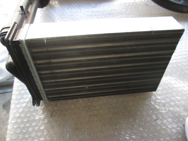 GRELEC RADIATORJA OEM N. 6669856 ORIGINAL REZERVNI DEL PEUGEOT 207 / 207 CC WA WC WD WK (2006 - 05/2009) DIESEL LETNIK 2007