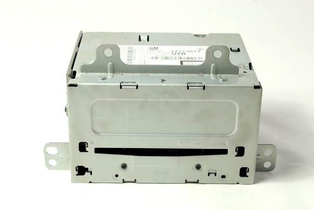 RADIO CD / OJACEVALNIK / IMETNIK HIFI OEM N. 22773672 ORIGINAL REZERVNI DEL CHEVROLET CRUZE J300 J305 (2009 - 2019) BENZINA/GPL LETNIK 2012