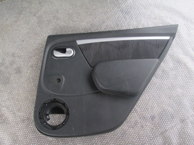 VRATNI PANEL OEM N. PNPDTDCSANDEROMK1BR5P ORIGINAL REZERVNI DEL DACIA SANDERO MK1 (2008 - 2012) BENZINA/GPL LETNIK 2008