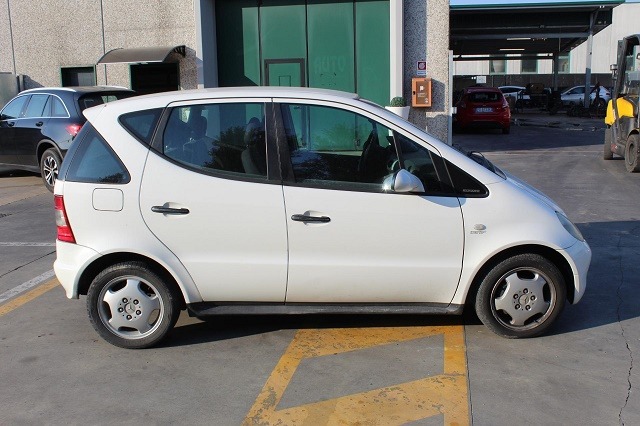 MERCEDES CLASSE A160 W168 1.6 B 75KW 5M 5P (1999) RICAMBIO USATO 
