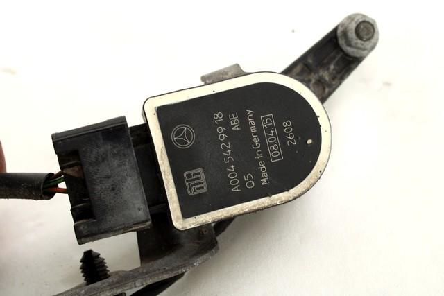 SENZOR IZRAVNAVANJA ZAROMETOV OEM N. A0045429918 ORIGINAL REZERVNI DEL MERCEDES CLA C117 X117 BER/SW (2013 - 2019) DIESEL LETNIK 2016
