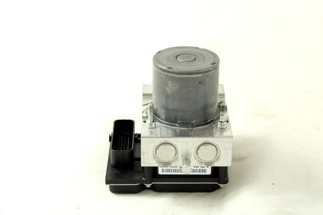 ABS AGREGAT S PUMPO OEM N. AH42-2C405-AH ORIGINAL REZERVNI DEL LAND ROVER RANGE ROVER SPORT L320 MK1 R (2010 -2013)DIESEL LETNIK 2010