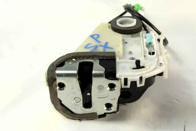 CENTRALNA KLJUCAVNICA ZADJIH LEVIH VRAT OEM N. 690600D060 ORIGINAL REZERVNI DEL TOYOTA YARIS P9 MK2 R (2009 - 2011)BENZINA LETNIK 2010
