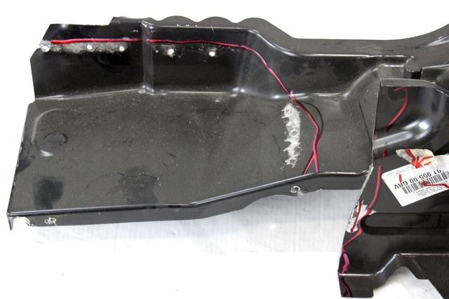 ZADNJA BOCNA STRAN OEM N. 99750195500GRV ORIGINAL REZERVNI DEL PORSCHE 911 997 R (2008 - 2012)BENZINA LETNIK 2008
