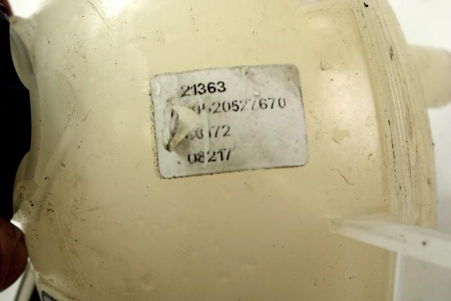 HLADILNA VODA ZA RADIJATORJE OEM N. 52052767 ORIGINAL REZERVNI DEL FIAT 500X 334 (DAL 2014)DIESEL LETNIK 2017