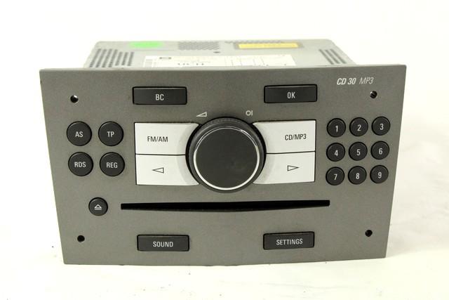 RADIO CD / OJACEVALNIK / IMETNIK HIFI OEM N. 13255557 ORIGINAL REZERVNI DEL OPEL ZAFIRA B A05 M75 (2005 - 2008) DIESEL LETNIK 2007