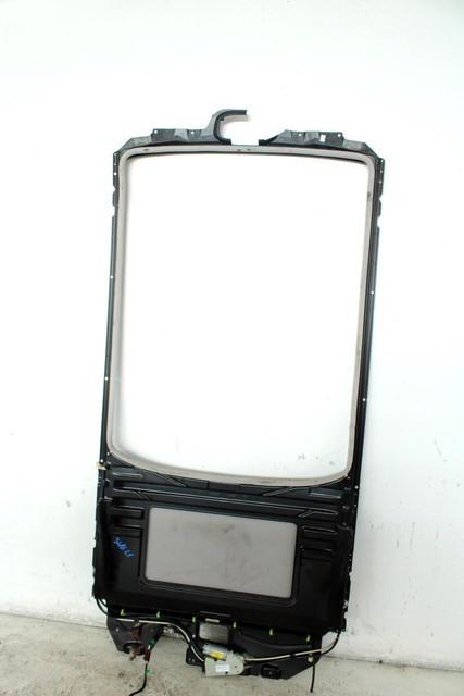 POMICNO PANORAMSKO OKNO  OEM N. (D)8401S7 ORIGINAL REZERVNI DEL PEUGEOT 307 3A/B/C/E/H BER/SW/CABRIO (2001 - 2009) DIESEL LETNIK 2003