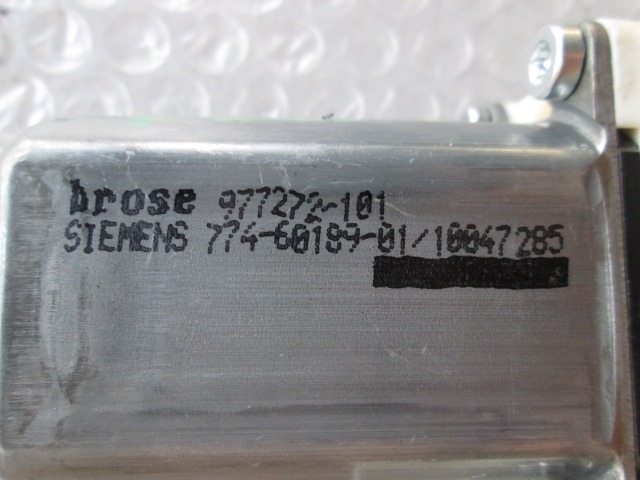 DVIZNI MEHANIZEM SPREDNIH STEKEL  OEM N. 4F0959802D ORIGINAL REZERVNI DEL AUDI A6 C6 4F2 4FH 4F5 BER/SW/ALLROAD (07/2004 - 10/2008) DIESEL LETNIK 2007